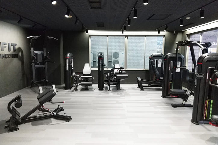 ジムトレーニングルーム / ヘルスパ塩尻